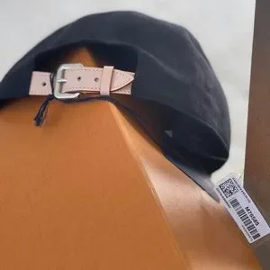 帽子 LOUIS VUITTON MONOGRAM ESSENTIAL CAP 60 帽子 LOUIS VUITTON MONOGRAM ESSENTIAL CAP 60 Louis Vuitton